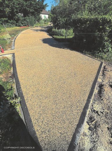 Béton désactivé, béton drainant